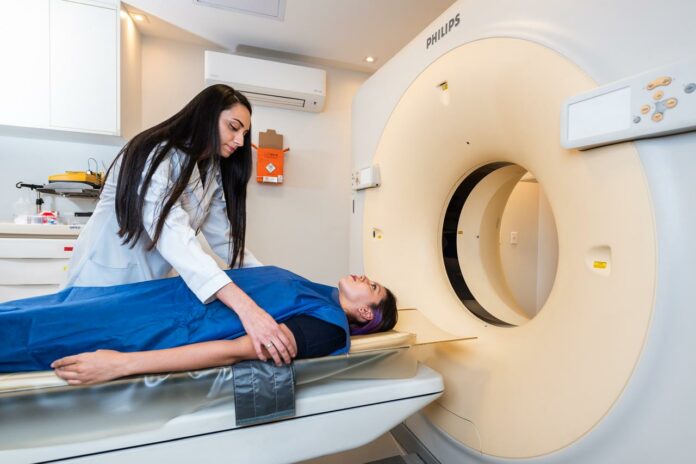 WhatsApp Image 2025-03-05 at 17.03.04