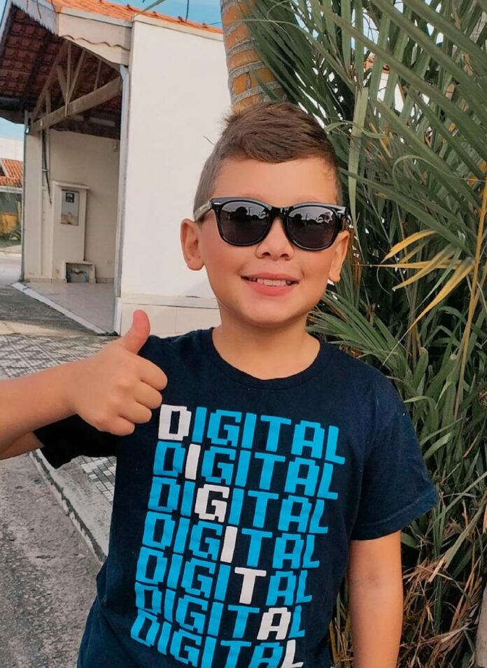 Criança de 9 anos morre após passar mal em escola de Taubaté Criança de 9 anos morre após passar mal em escola de Taubaté