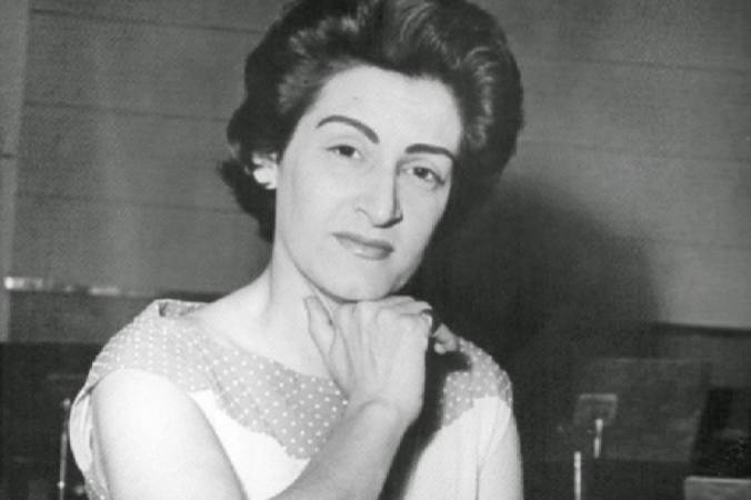 Conheça Nora Ney, uma das mais importantes cantoras do rádio