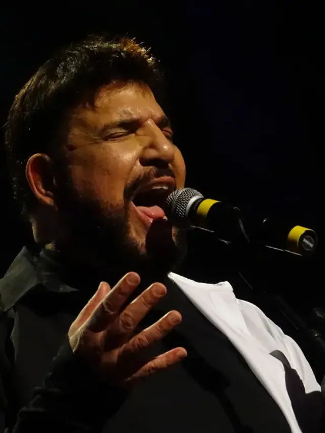 História da música “Leva”, no aniversário de Michael Sullivan