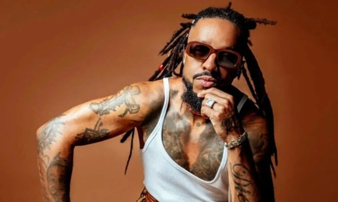 Rael lança novo álbum com grandes parcerias