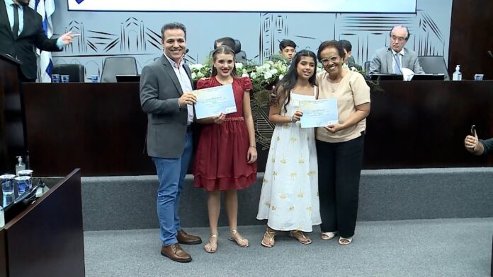 thathilandia TH+SBT/Reprodução