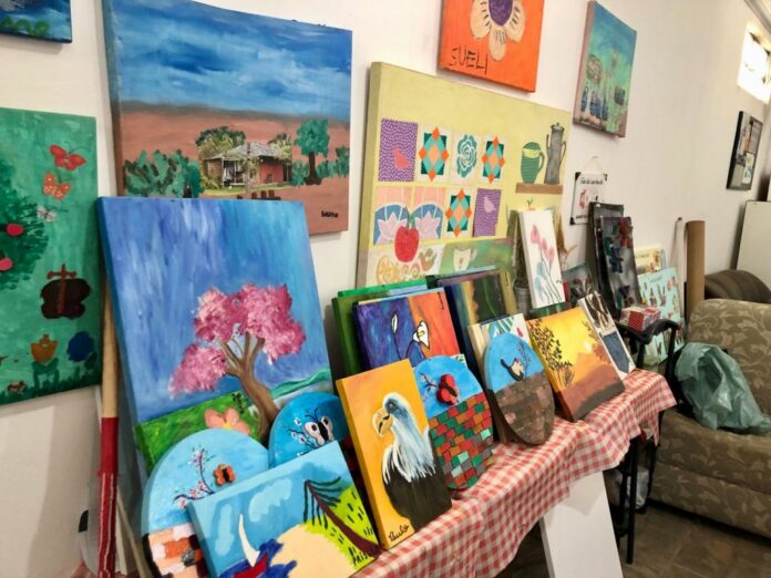 2025_04_23_18_06_08_oficina-terapeutica--23-04-2025 (8) Foto: Divulgação