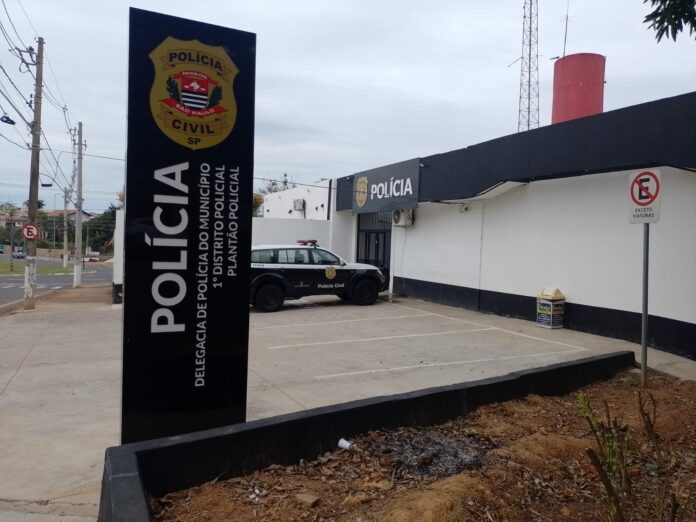 56c2aae3e8d39e96e996566c1f65fd5b