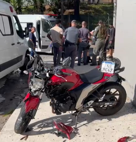 Captura de tela 2025-04-17 120522 Motociclista morre após bater no muro de empresa em Valinhos