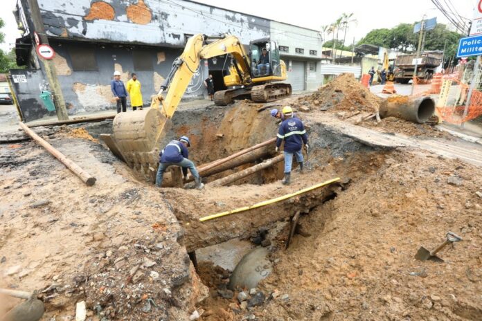 Chuvas fortes provocam mudanças no trânsito na zona norte de São José