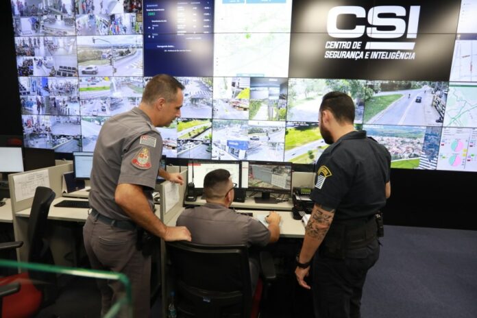 Menores são presos após furtarem bicicletas na zona oeste de São José