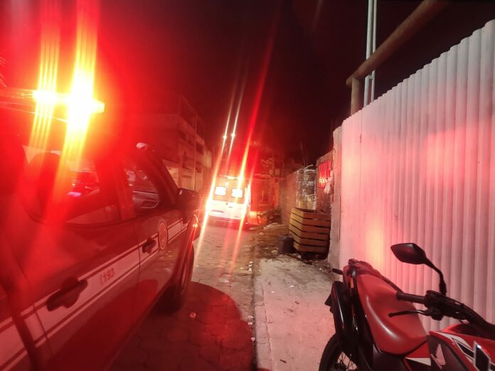 Policial militar salva bebê engasgado com leite em Ilhabela Policial militar salva bebê engasgado com leite em Ilhabela