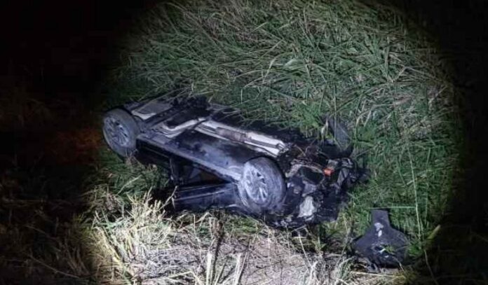 Dois morrem em acidente na Oswaldo Ortiz Monteiro, em Cachoeira Paulista Dois morrem em acidente na Oswaldo Ortiz Monteiro, em Cachoeira Paulista