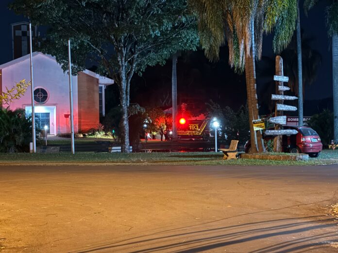 Idoso é encontrado morto dentro de lago de Lar dos Velhinhos Idoso é encontrado morto dentro de lago de Lar dos Velhinhos