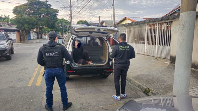 Suspeito de latrocínio é preso após morte de homem baleado em assalto em São José
