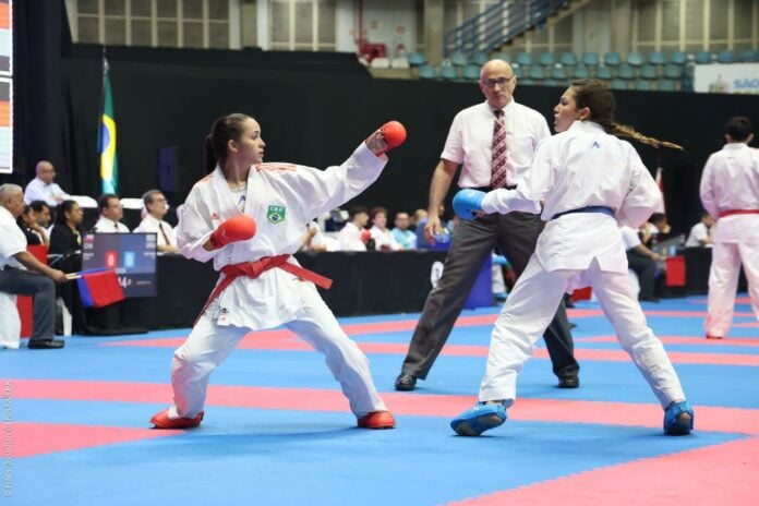 a.ok.atletassulamericano