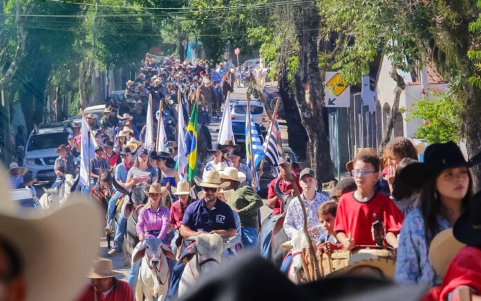 Festa do Tropeiro celebra cultura tradicional em São Francisco Xavier nos dias 28 e 29 de junho Festa do Tropeiro celebra cultura tradicional em São Francisco Xavier nos dias 28 e 29 de junho