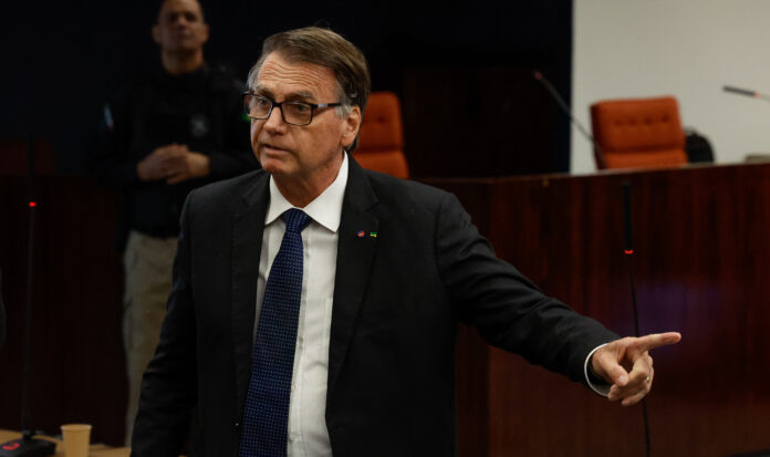 O ex-presidente Jair Bolsonaro é interrogado pelo ministro do STF, Alexandre de Moraes | Foto: Pedro Ladeira/Folhapress