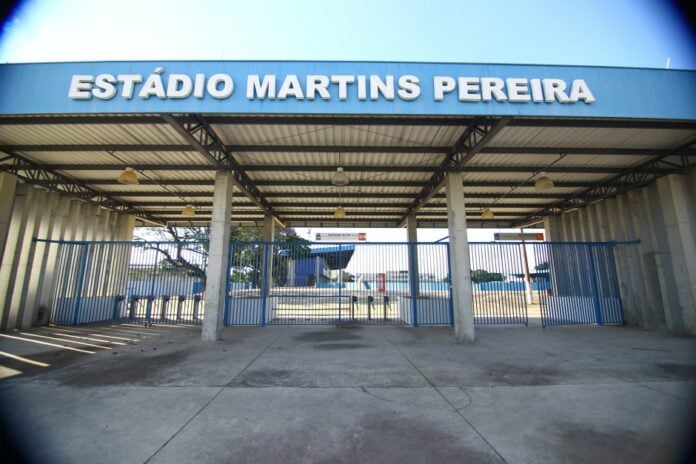 Estádio Martins Pereira recebe posto de vacinação contra a gripe neste domingo
