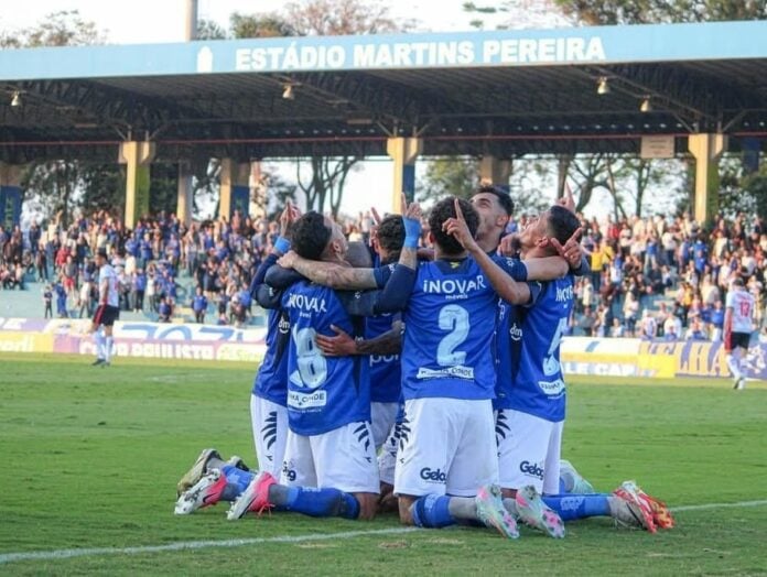 São José e Taubaté jogam fora de casa na próxima rodada da Copa Paulista São José e Taubaté jogam fora de casa na próxima rodada da Copa Paulista