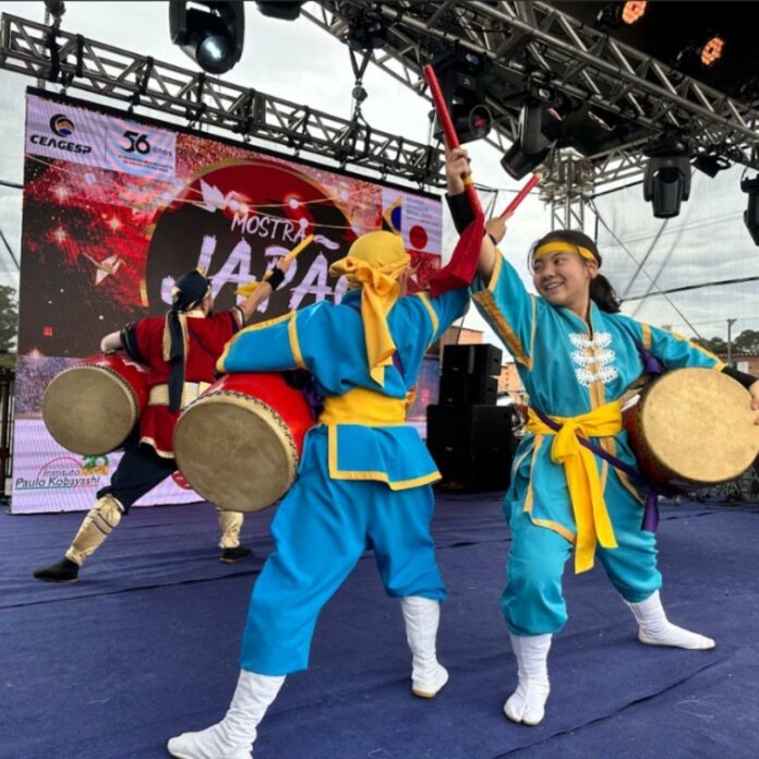 Mostra Japão celebra cultura nipônica com gastronomia, danças típicas e shows em São José Mostra Japão celebra cultura nipônica com gastronomia, danças típicas e shows em São José