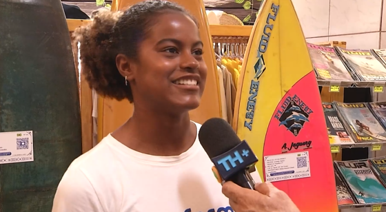 Surfista olímpica Duda César inspira jovens em São Vicente nesta terça