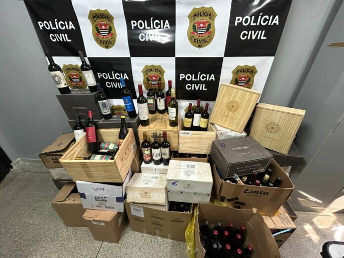Comerciante é preso em Campinas por vender vinhos contrabandeados na internet