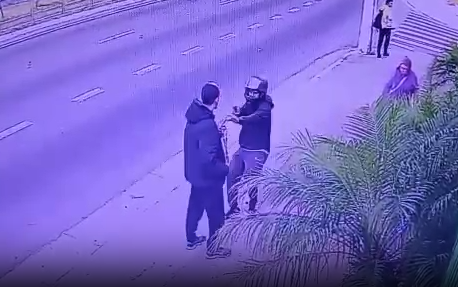 Motoboy de Campinas cai em emboscada e é assaltado durante entrega