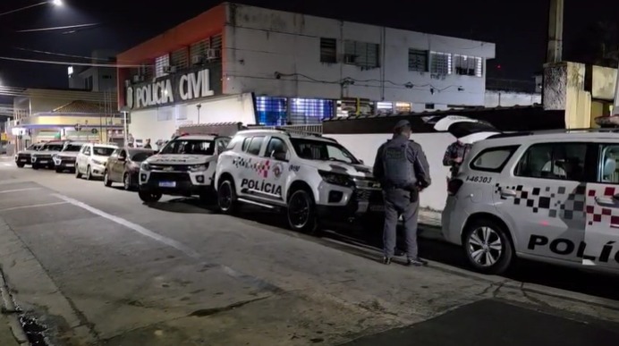 PM recupera veículo roubado em Caçapava