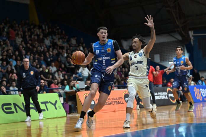 São José perde para o Rio Claro e sofre primeiro revés no Paulista de Basquete São José perde para o Rio Claro e sofre primeiro revés no Paulista de Basquete