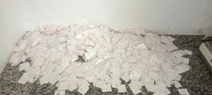 Polícia Militar apreende cerca de 500 porções de cocaína em Caraguatatuba