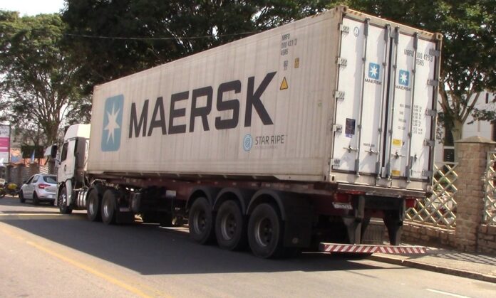 Caminhão com 28 toneladas de carne roubada é recuperado em Jaguariúna; motorista foi feito refém