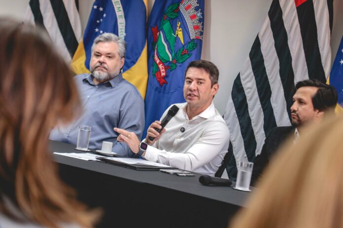 coletiva_refis_-_foto_guilherme_sircili_53