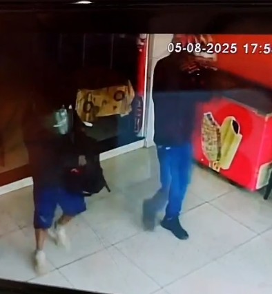 Padaria é assaltada em plena luz do dia em Hortolândia Padaria é assaltada em plena luz do dia em Hortolândia