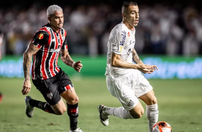 1613042555-paulistao-santos-x-sao-paulo-estadio-urbano-caldeira1easy-resizecom