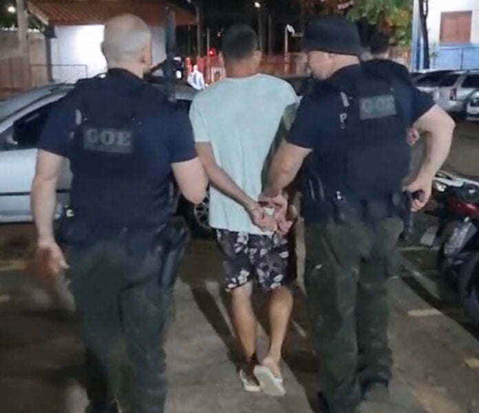 8BCC880B-3577-44A5-A131-A44E4F11D10C