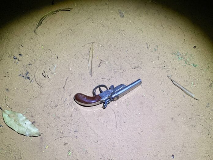 Homem morre após troca de tiros com Guarda Municipal de Americana em área de mata Homem morre após troca de tiros com Guarda Municipal de Americana em área de mata