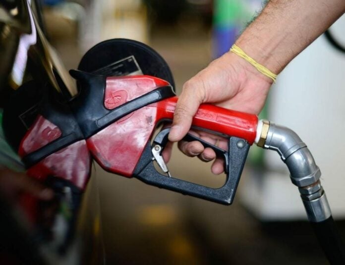 Operação da Receita tem como objetivo combater fraudes na importação de combustíveis e derivados de petróleo | Foto: Marcelo Casal JR./Agência Brasil