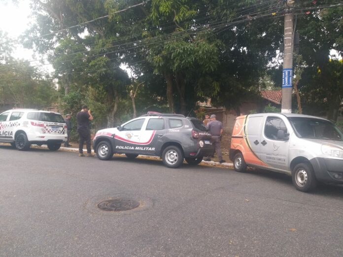 Polícia busca identificar homem que foi encontrado morto no bairro Campos Elísios, em Taubaté Polícia busca identificar homem que foi encontrado morto no bairro Campos Elísios, em Taubaté