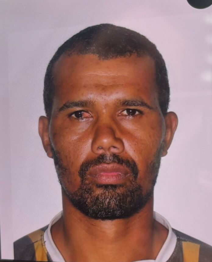 Mulher de 34 anos é esfaqueada em Sousas, em tentativa de feminicídio Mulher de 34 anos é esfaqueada em Sousas, em tentativa de feminicídio