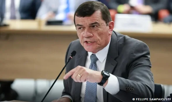 Apenas um réu comparece ao 1° dia de julgamento da trama golpista