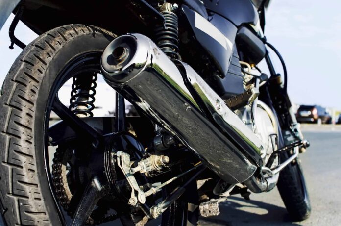 Guaratinguetá sanciona lei que aumenta multa para veículos barulhentos