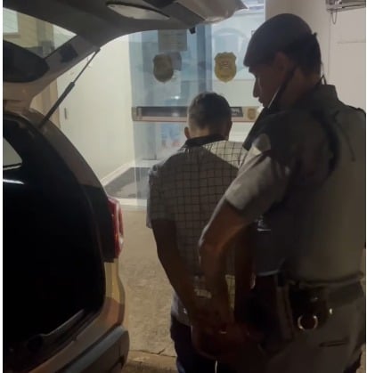 Homem é preso por ameaçar a própria mãe em Limeira