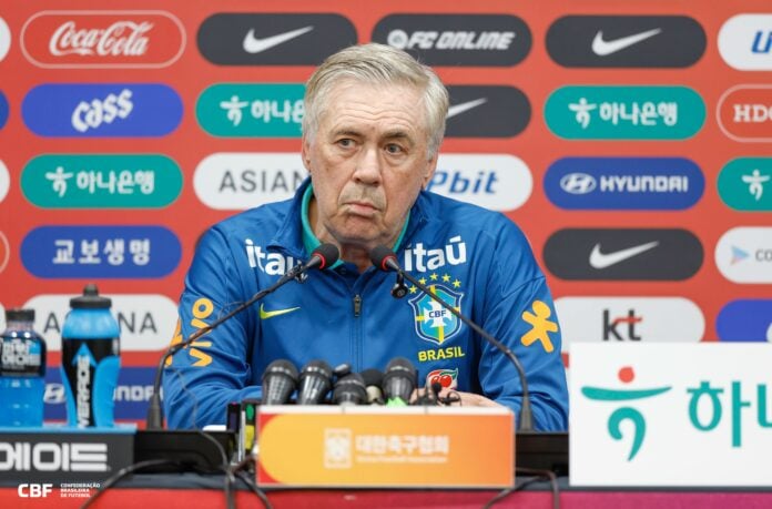 Ancelotti em entrevista coletiva na véspera do jogo contra a Coreia do Sul, no dia 9 de outubro | Foto: Rafael Ribeiro/CBF