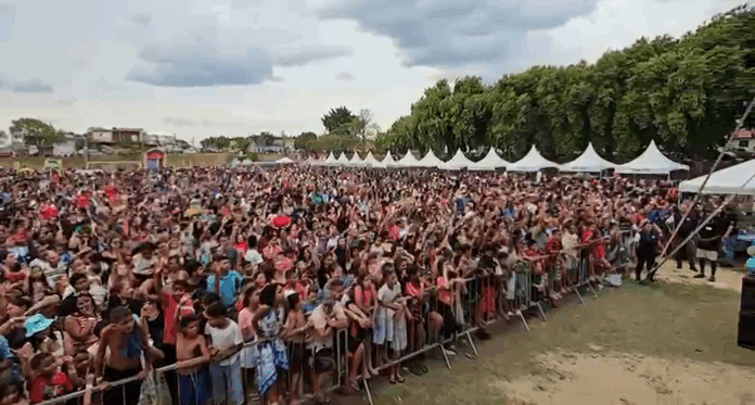 Festa de Dia das Crianças reúne mais de 10 mil pessoas no Jardim Fernanda, em Campinas Festa de Dia das Crianças reúne mais de 10 mil pessoas no Jardim Fernanda, em Campinas