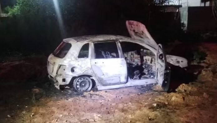 Corpo carbonizado é encontrado em porta-malas de carro queimado em Sumaré