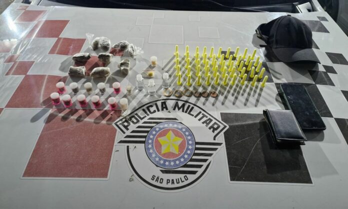 PM prende homem que furtava rodas de automóveis em São José