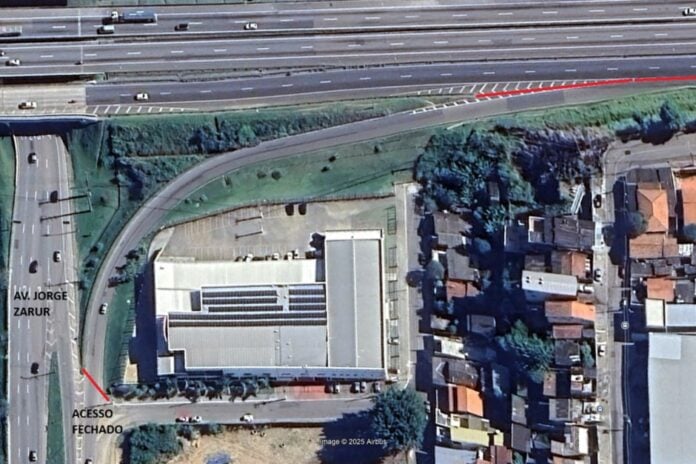Concessionária interdita alça de acesso de avenida à marginal da Dutra em São José