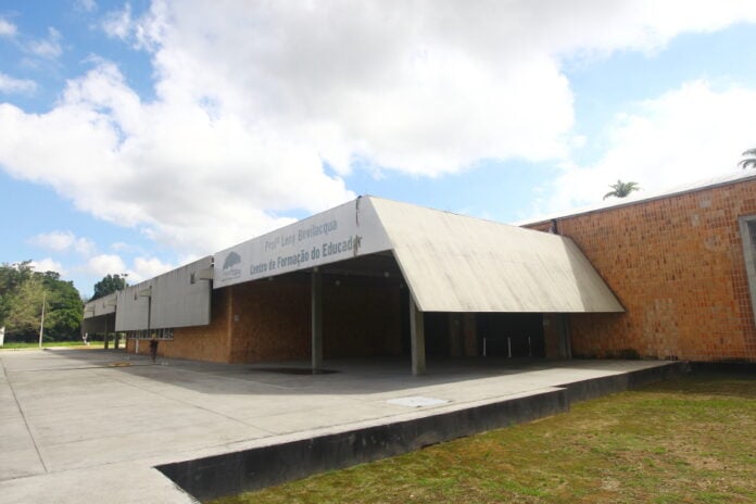 Inscrições para programa que oferece bolsa de estudos em escolas particulares começam nesta segunda (6) em São José Inscrições para programa que oferece bolsa de estudos em escolas particulares começam nesta segunda (6) em São José