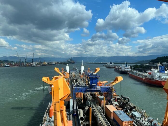 Comitiva do Congresso Nacional visitou Porto de Santos para discutir novo marco regulatório dos portos