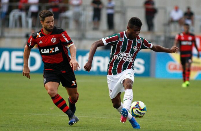Taubaté anuncia atacante Maranhão, ex-Fluminense, como reforço para a Série A2 do Paulista