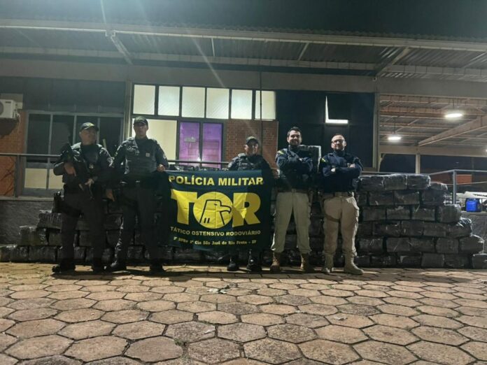 C03DEE3E-6A73-42A5-8207-A11F36C20CE6