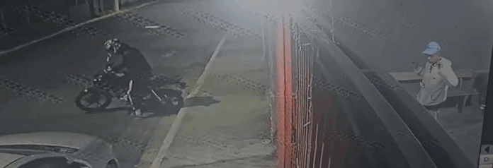 Dupla armada rouba motocicleta em Caçapava