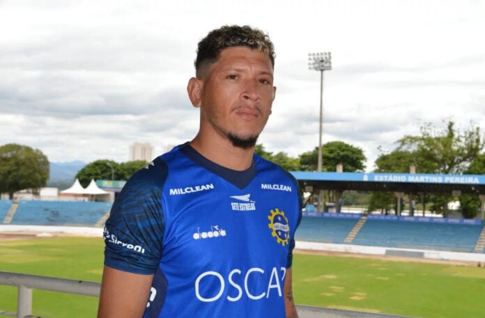 São José acerta contratação do atacante Clessione para a Série A2 de 2026 São José acerta contratação do atacante Clessione para a Série A2 de 2026
